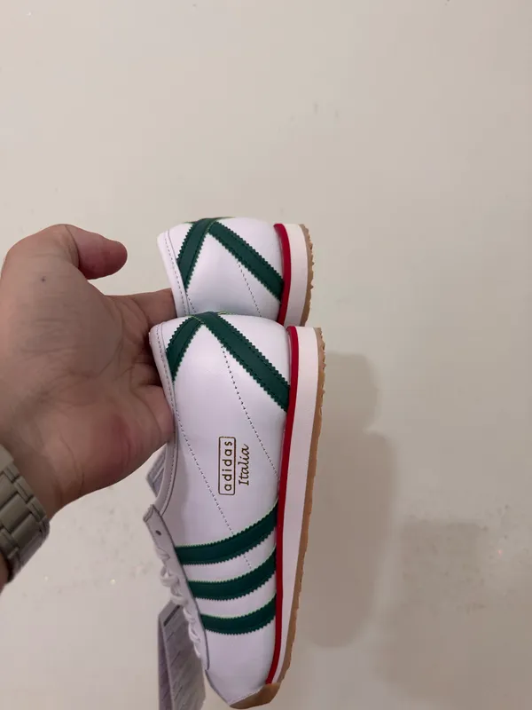 Adidas Italia оригинал с Японии 1 Adidas Italia оригинал с Японии 1