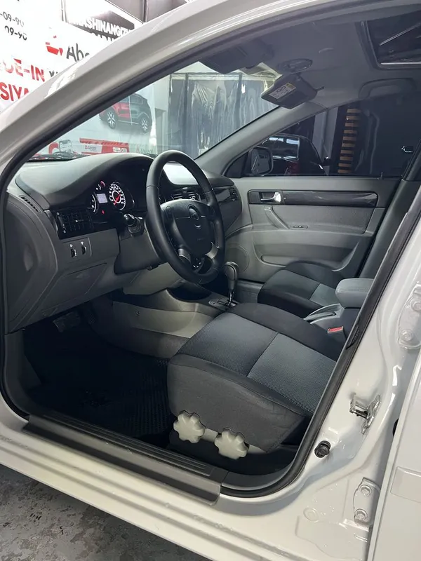 Chevrolet Jentra full — фото 2