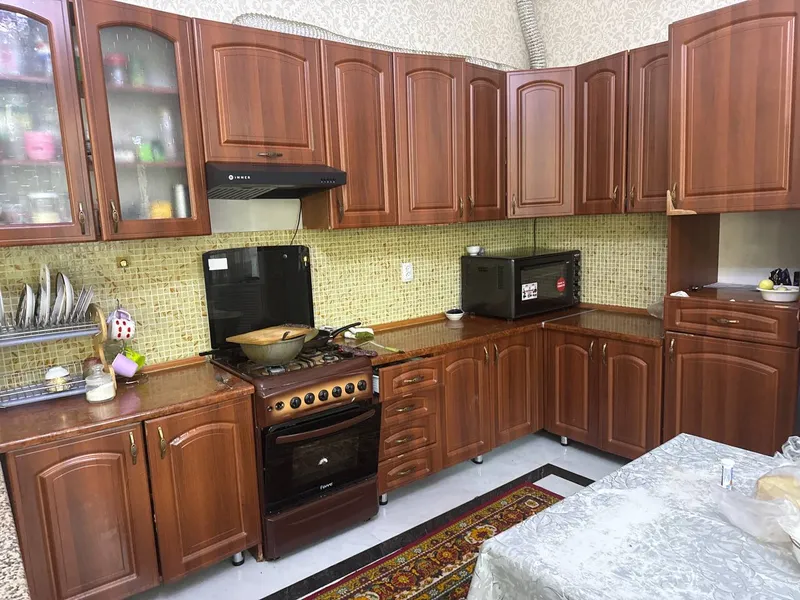 Продаётся кухонная мебель 1 300 000, состояние хорошее 1 Продаётся кухонная мебель 1 300 000, состояние хорошее 1