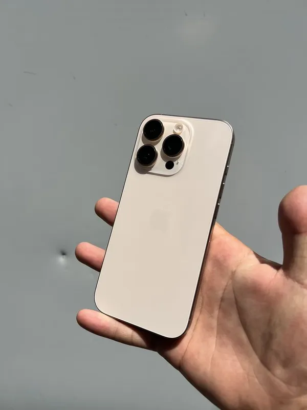 Iphone 16 pro 256 sotiladi 1 Iphone 16 pro 256 sotiladi 1