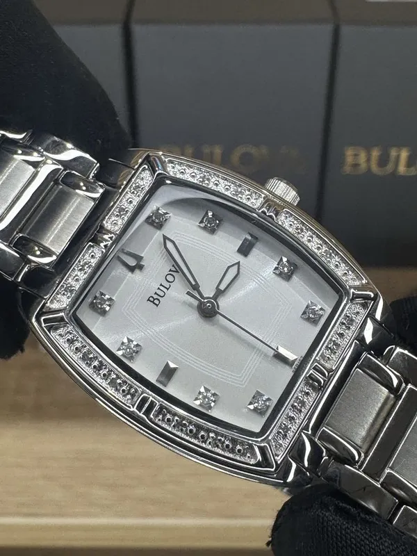 Бриллиантовые Часы Bulova 2