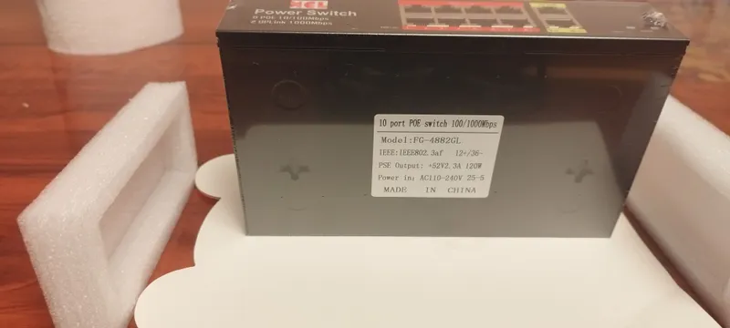 POE switch 8 port +2 port Gigabit — фото 2