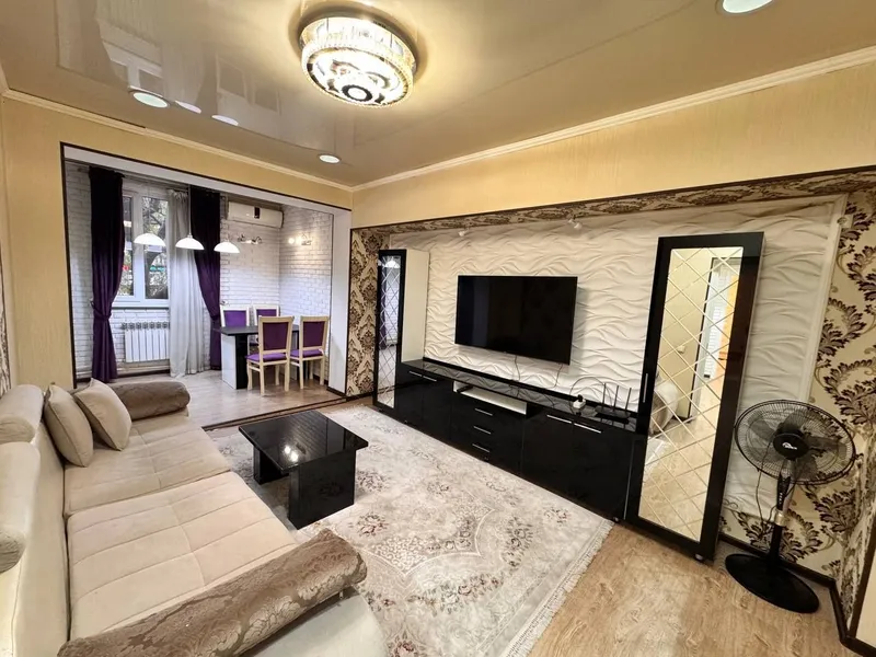СРОЧНО, ПРОДАЁТСЯ СВОЯ квартира 2/3/4 на Ц 5 Юнусабадский метро Минор — фото 2