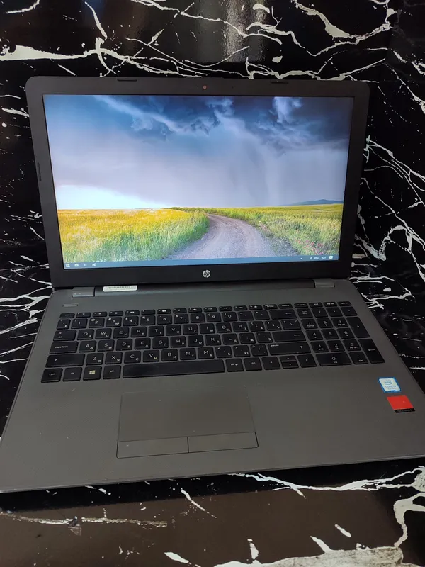 HP noutbuk 1 HP noutbuk 1