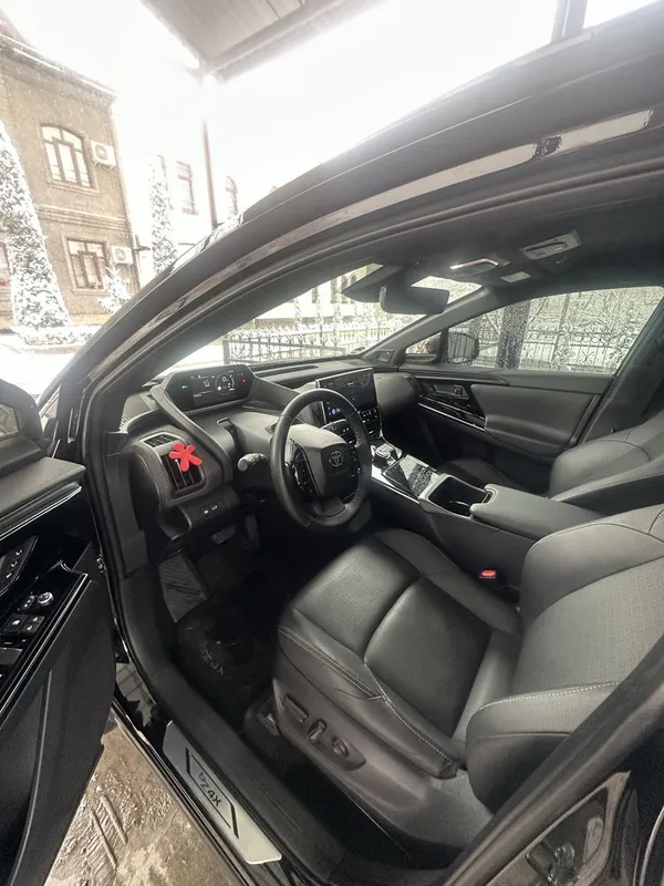 Toyota bz 4 x продаётся — фото 4