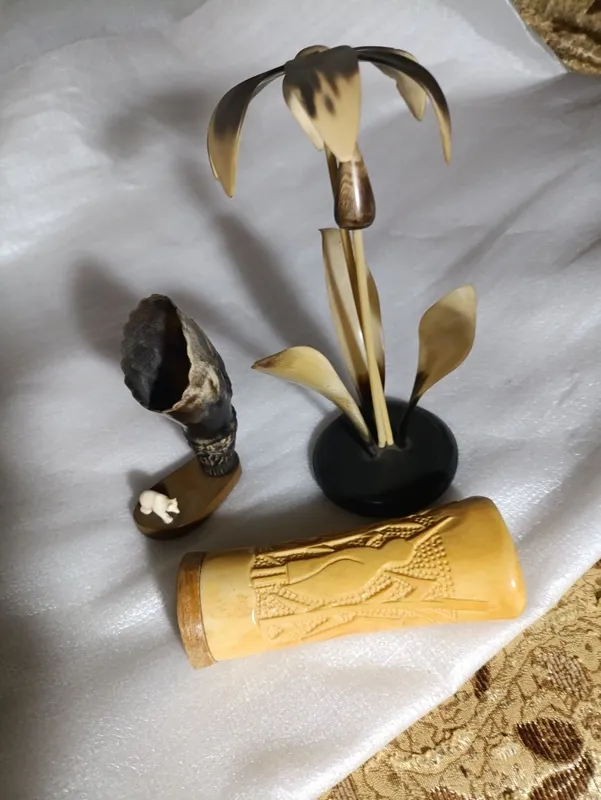 Сувениры из кости и рога