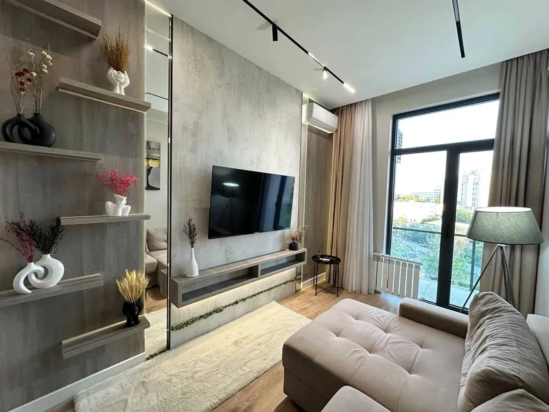 Свежий ремонт, мебель и техника в ЖК Tiara Residence