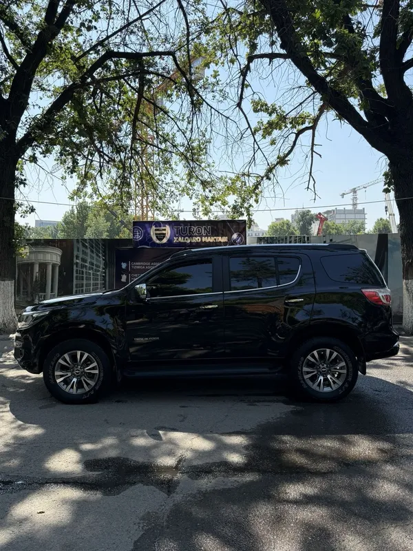 Trailblazer 2020 yil 2 Trailblazer 2020 yil 2