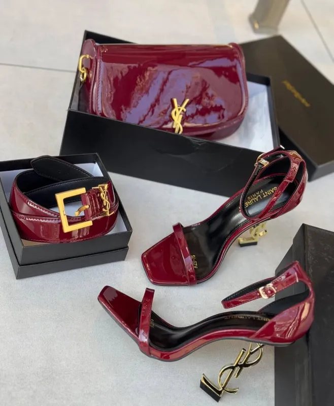 SAINT LAURENT Karopka dacument lux