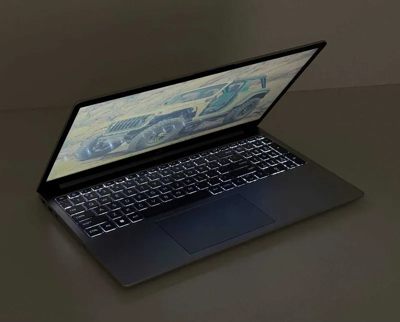 HP Laptop 15 (i5-1334U) (8/512GB)