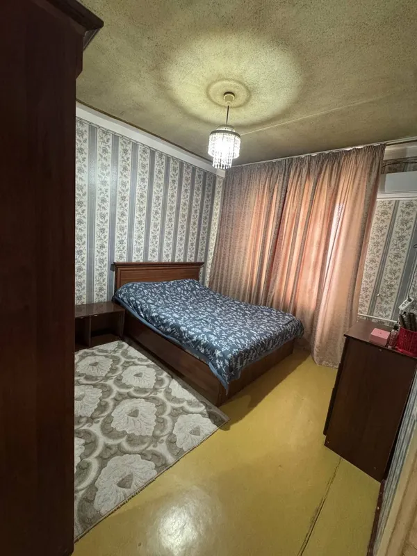 Продам 5-ти комнатную массив Гулистан, Чиланзар — фото 1