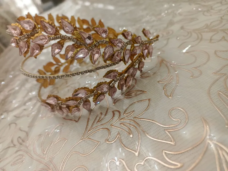Pushti diadema 3 qatorli narhi 80 ming kelishiladi — фото 1