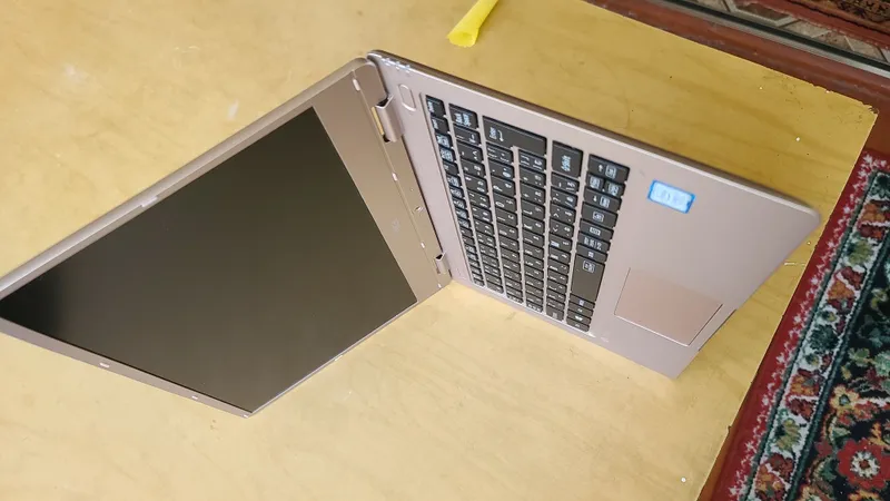 NEC LaVie — Premium yapon ultrabuki i7 8/128 3 NEC LaVie — Premium yapon ultrabuki i7 8/128 3