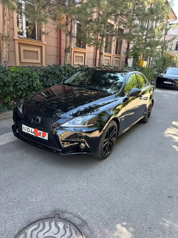 lexus is sotiladi 1