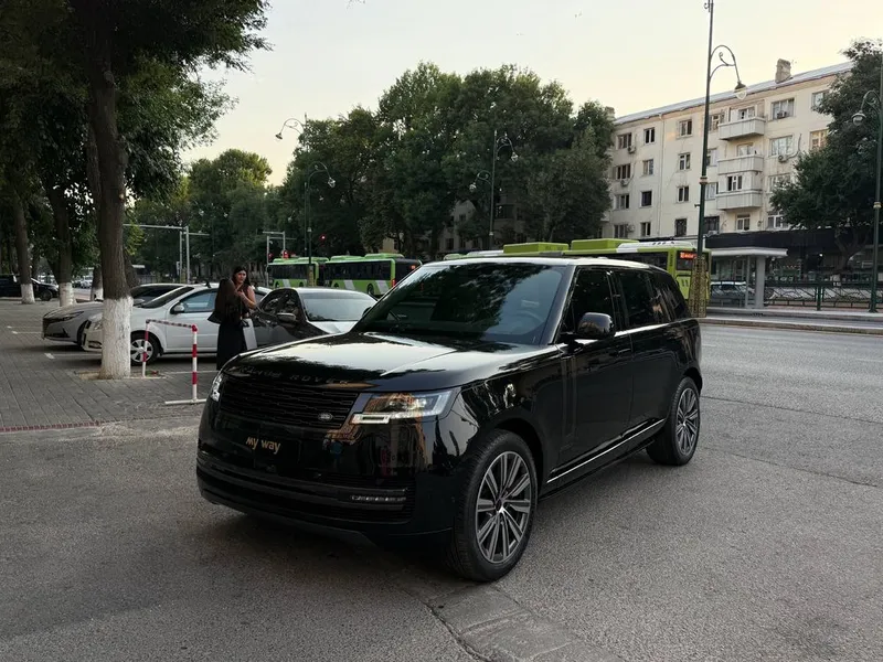 Range Rover P530 Long 1 Range Rover P530 Long 1