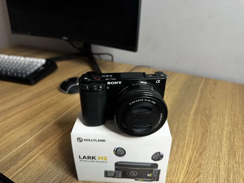 Sony Zv-e10 (16-50 kit lens) sotiladi! 2 Sony Zv-e10 (16-50 kit lens) sotiladi! 2