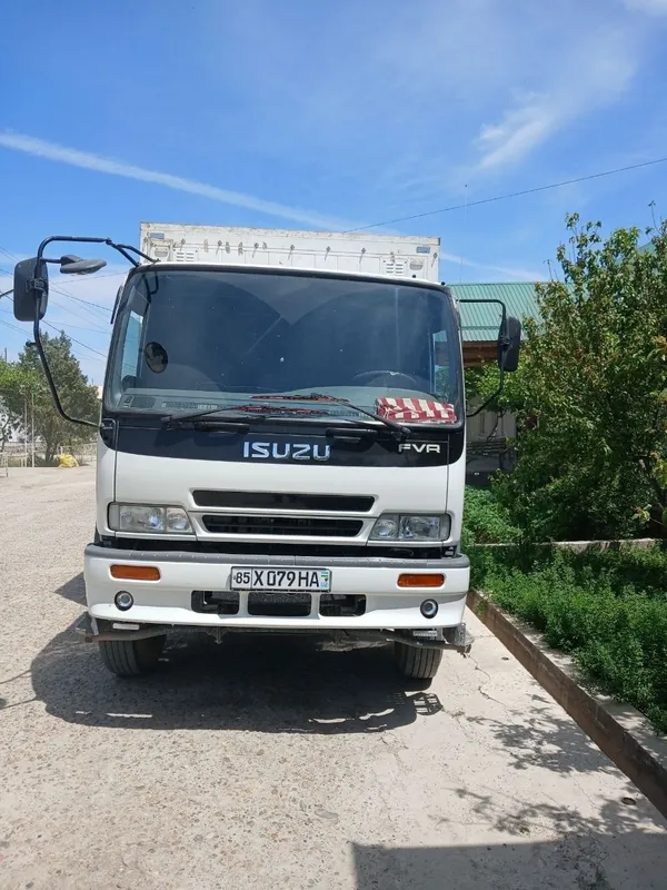 Исузу 10 тоннали 2021йил юргани 141.000 краскаси йук хаммажойи радной