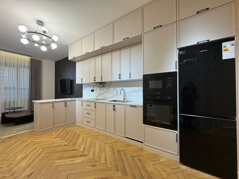 Продаётся элитная 2-комнатная квартира в ЖК Akay City — фото 2
