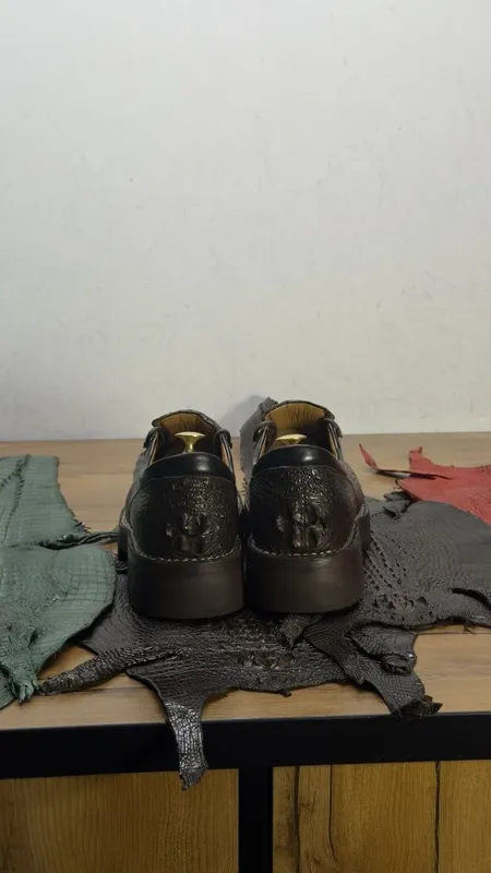 Хайкеры из кожи крокодила Handmade Обмен на Афон 17 pro 2