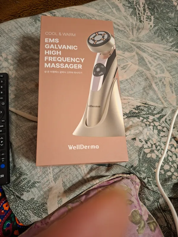 WellDerma массажер для лица, с лифтинг эффектом