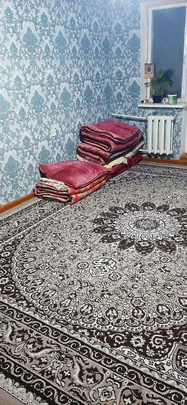 Сдается 1 ком кв в Чирчике 1 мкн 2 этаж рядом школа садик — фото 1