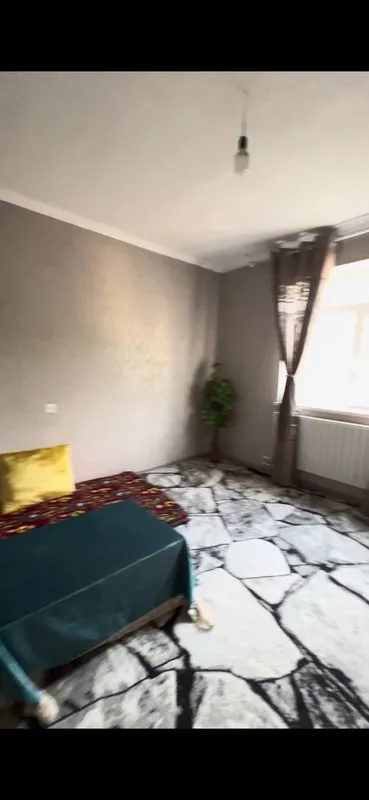 Juda ham pojar xolata sotilyapti Yoshi kota qariya insondi uyi 2 Juda ham pojar xolata sotilyapti Yoshi kota qariya insondi uyi 2