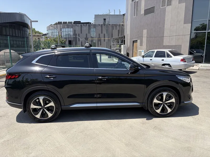 BYD Song Plus гибрид DM-i 4 BYD Song Plus гибрид DM-i 4