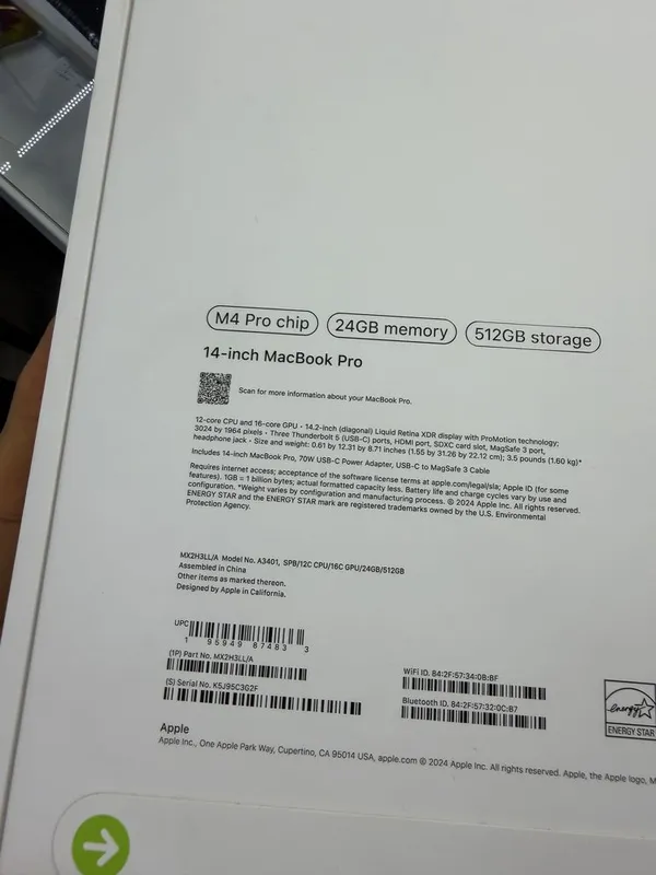 MacBook Pro 14 36/1tb M4 max