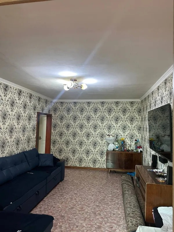 Продается 2 комнатная квартира в Ташкенте