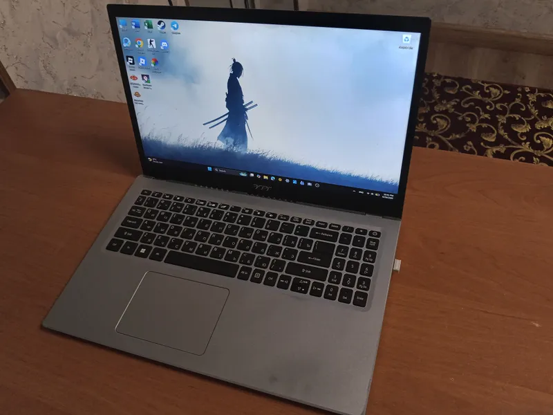 Acer noutbuki