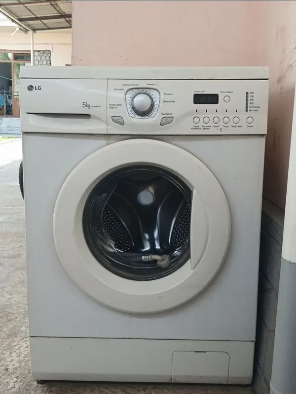 Продается стиральная машина LG 5кг 2 Продается стиральная машина LG 5кг 2