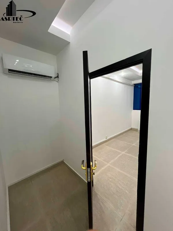 |BC “ASRTECH”| Офис в аренду 52 m² — фото 1