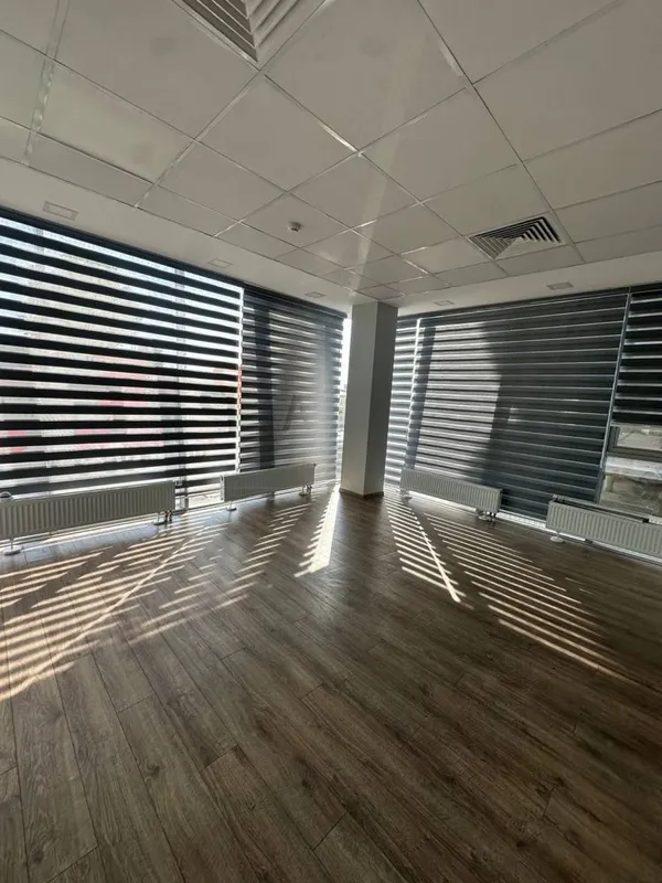 Продается Евро здание 961 кв.м., 1