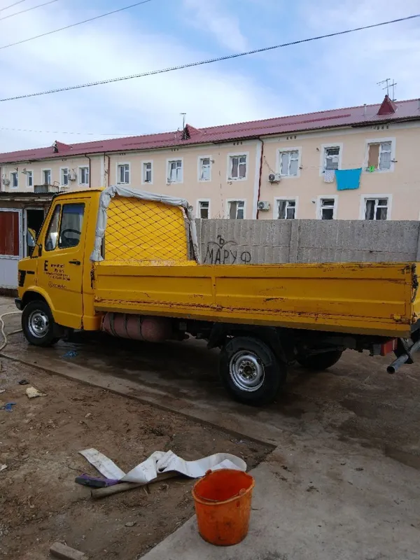 Mersedes Benz 1995 1 Mersedes Benz 1995 1