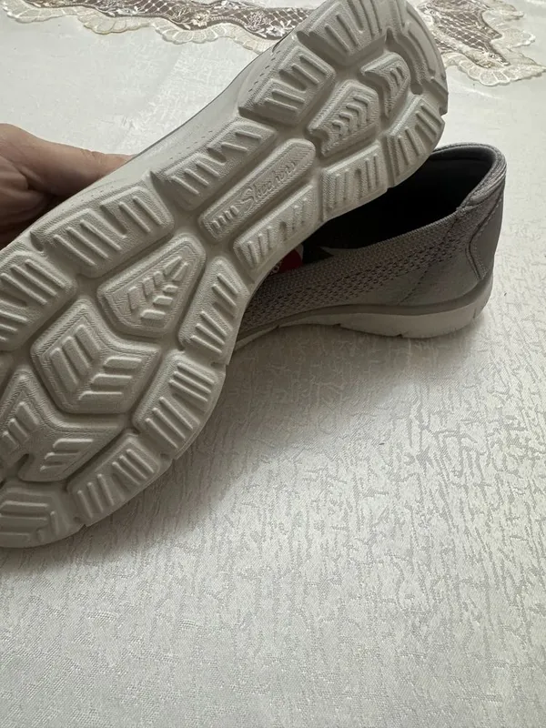 Original skechers razmer tushmadi — фото 1