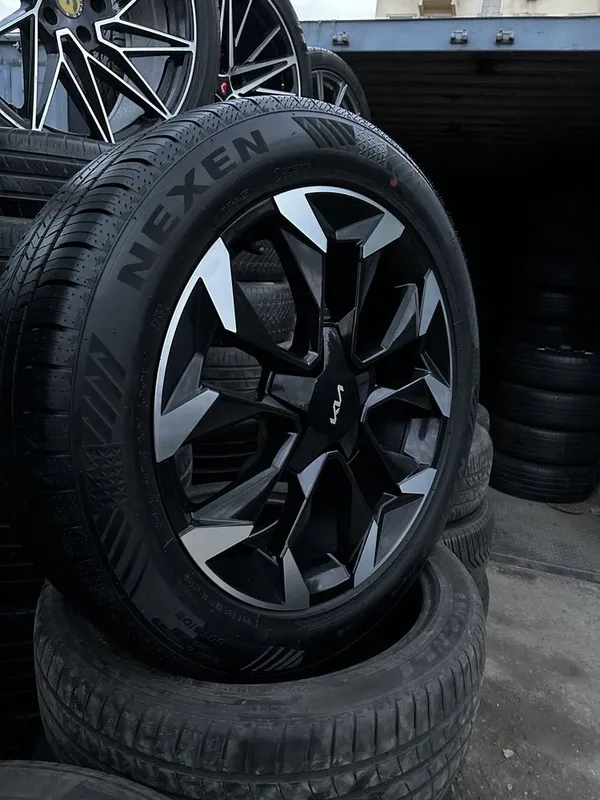 Kia sarento diska balon 2025-yil 5 Kia sarento diska balon 2025-yil 5
