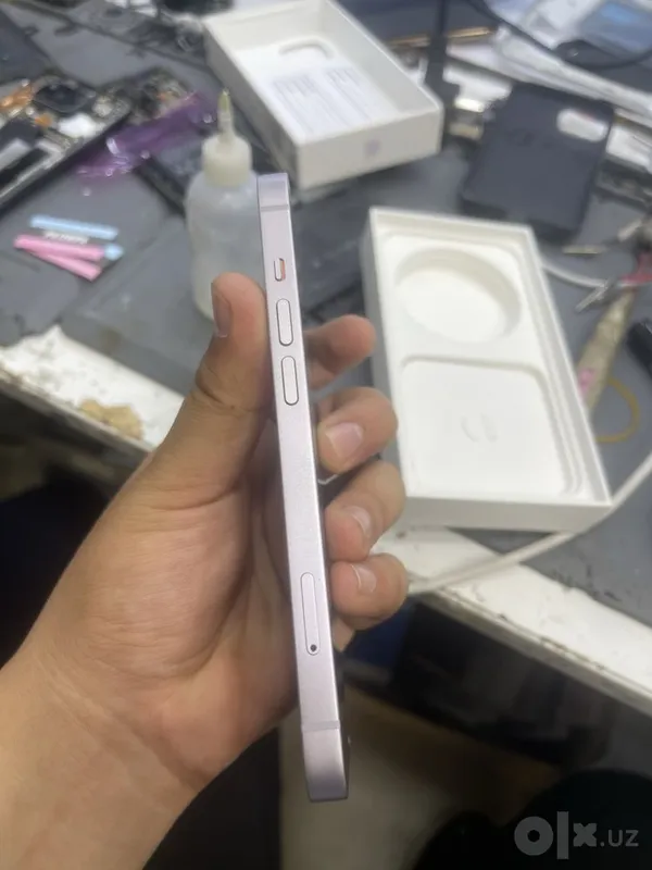 iPhone 14 2 iPhone 14 2