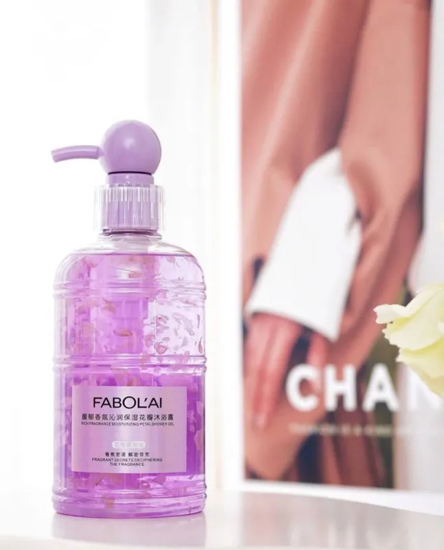 FABOLAI Rich Fragrance Moisturizing Petal Shower Gel — фото 1 FABOLAI Rich Fragrance Moisturizing Petal Shower Gel — фото 1
