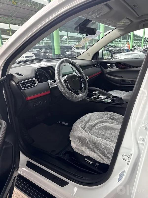 Продается Jetour x50 2025 год 3 Продается Jetour x50 2025 год 3