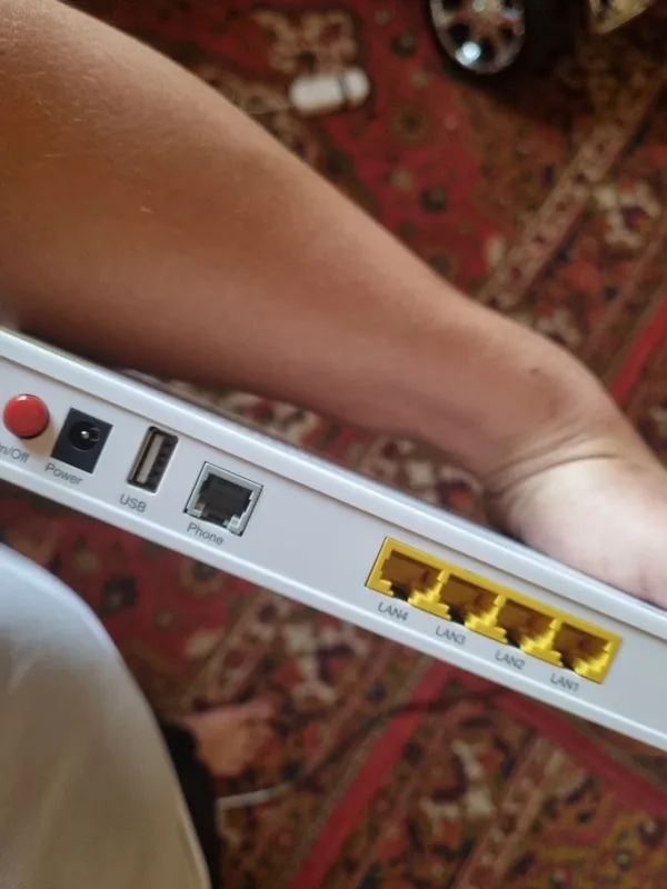 Gpon wifi router 5ghz zte f670 — фото 1