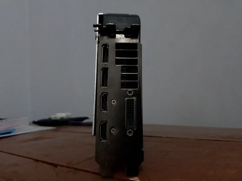 прадается RX470 4GB 4