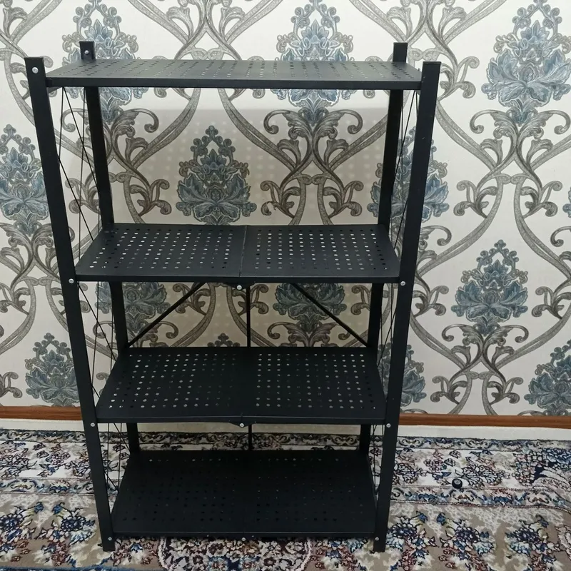 Polka yiladigan qora