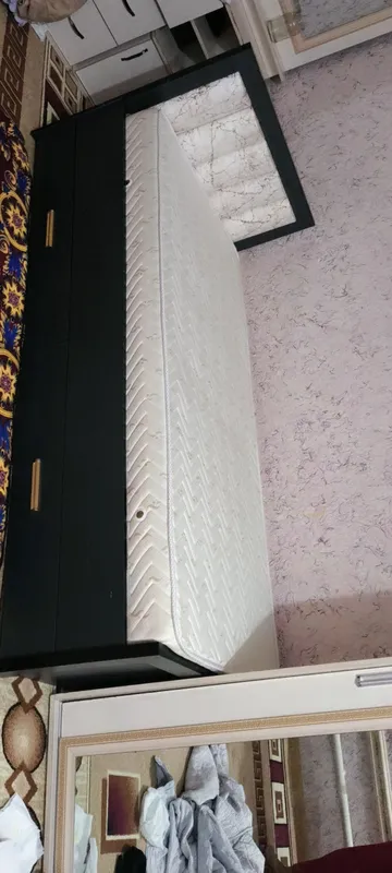 1 kishilik spalniy holati ediyal 1 oy ishlatilgan
