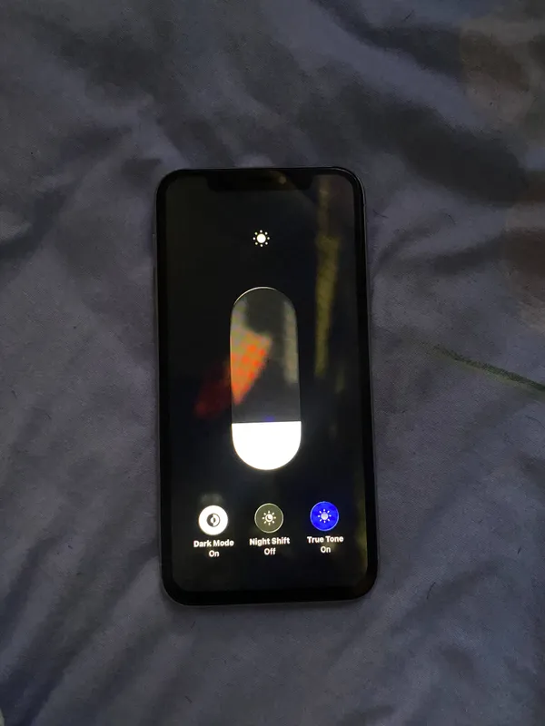 iPhone 11pro 64gb 73% 5