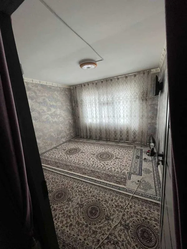 uy Sotladi 2xonalik oxangaron shaharda