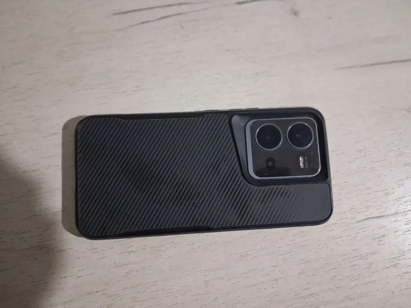 vivo v25 5g 256/8 gb srochno sotiladi