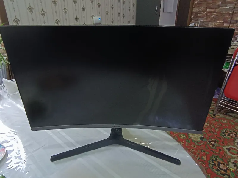 Монитор от Samsung 60 гц.(На запчасти) 1 Монитор от Samsung 60 гц.(На запчасти) 1
