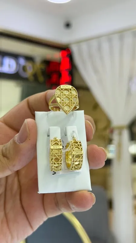 Золотой комплект Dior 585 проба Золотой комплект Dior 585 проба