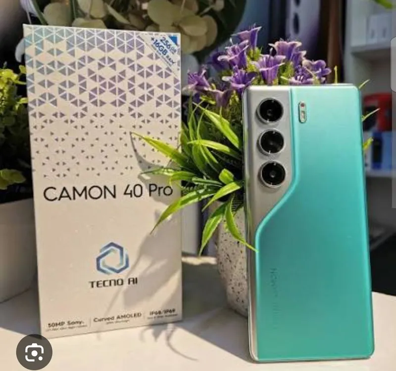 tecno Camon 40 pro.yengi kor dok 2 haftali telefon 2 tecno Camon 40 pro.yengi kor dok 2 haftali telefon 2