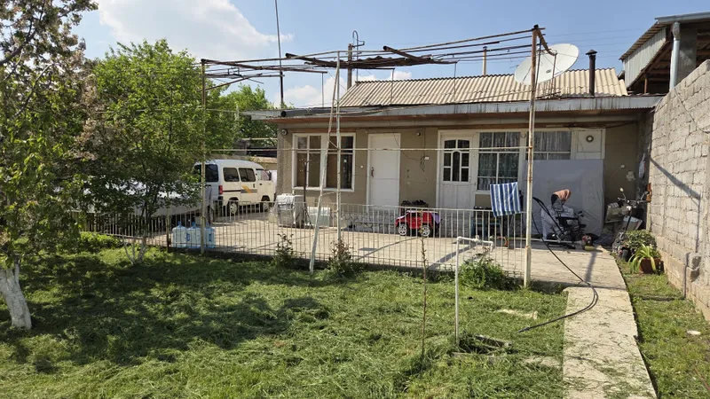 Срочно ховли уй сотилади 7 сотик Азотчик2 да — фото 1
